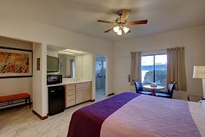 CCBC Resort Hotel - A Gay Men's Resort