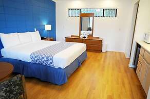 CCBC Resort Hotel - A Gay Men's Resort