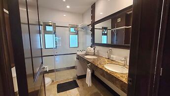 Paseo del Sol Condohotel by Bric