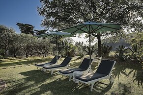 Costa Del Capitano Seaside Villas