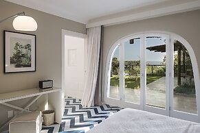 Costa Del Capitano Seaside Villas