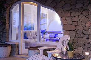 Costa Del Capitano Seaside Villas
