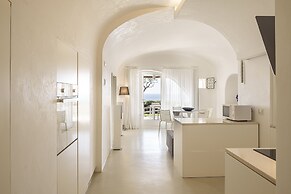 Costa Del Capitano Seaside Villas