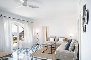 Costa Del Capitano Seaside Villas