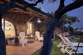 Costa Del Capitano Seaside Villas