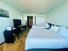 Radisson Blu Acqua Hotel & Spa Concon