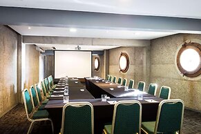 Radisson Blu Acqua Hotel & Spa Concon