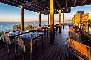 Radisson Blu Acqua Hotel & Spa Concon