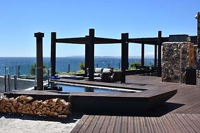 Radisson Blu Acqua Hotel & Spa Concon