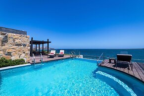 Radisson Blu Acqua Hotel & Spa Concon