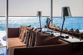 Radisson Blu Acqua Hotel & Spa Concon