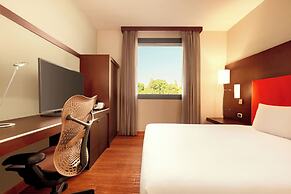 Zeus Essence Dolce by Wyndham Milan Malpensa