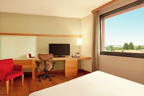 Zeus Essence Dolce by Wyndham Milan Malpensa