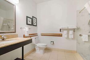 Country Inn & Suites by Radisson, Columbia, MO