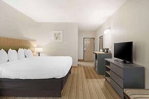 Country Inn & Suites by Radisson, Columbia, MO