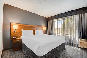 Courtyard by Marriott Cincinnati North at Union Centre