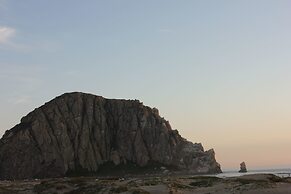 Morro Shores Inn And Suites