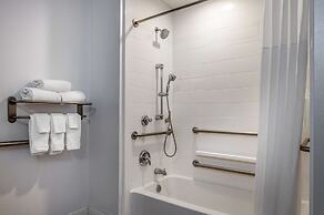 Hampton Inn Greenfield