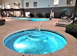 Holiday Inn Express & Suites St. George North - Zion by IHG