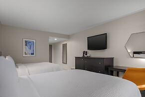 Holiday Inn Express & Suites Kendall by IHG