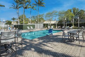 Holiday Inn Express & Suites Kendall by IHG