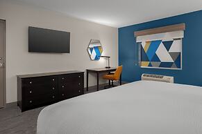Holiday Inn Express & Suites Kendall by IHG