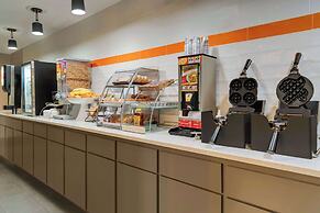 La Quinta Inn & Suites by Wyndham Stephenville