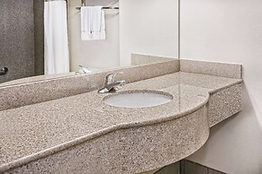 La Quinta Inn & Suites by Wyndham Stephenville