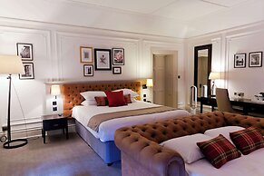 De Vere Horsley Estate