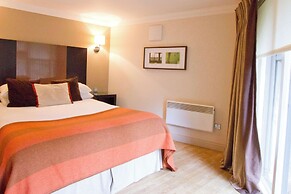 De Vere Horsley Estate