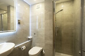 De Vere Horsley Estate