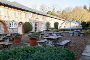 De Vere Horsley Estate