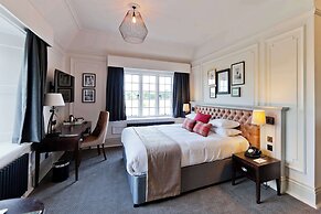 De Vere Horsley Estate