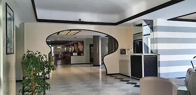 Hotel Sud Est