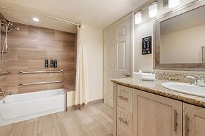 Hilton Vacation Club Riviera Beach & Shores