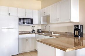 Hilton Vacation Club Riviera Beach & Shores