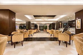Ramada Plaza by Wyndham Karachi Airport Hotel