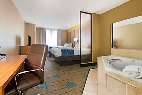 Comfort Suites near MCAS Beaufort