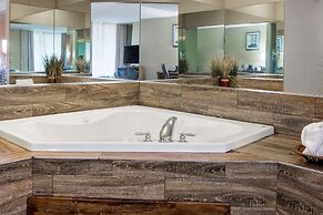 Comfort Suites near MCAS Beaufort