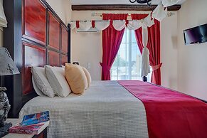 Castello Di Cavallieri Suites