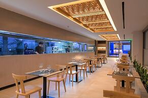 The Ixian Grand & All Suites - Adults Only