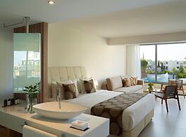 The Ixian Grand & All Suites - Adults Only