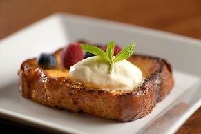 AC Hotel Recoletos by Marriott