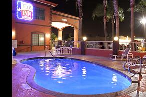 Texas Inn and Suites McAllen at La Plaza Mall and Airport