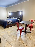 Texas Inn and Suites McAllen at La Plaza Mall and Airport