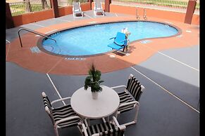 Texas Inn and Suites McAllen at La Plaza Mall and Airport