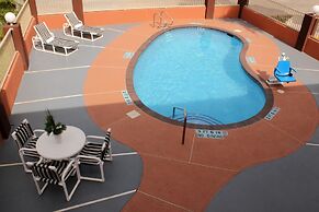 Texas Inn and Suites McAllen at La Plaza Mall and Airport