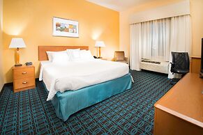 Fairfield Inn and Suites by Marriott Burley