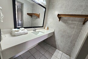 Days Inn by Wyndham Slidell