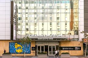 The O Hotel, Trademark Collection by Wyndham